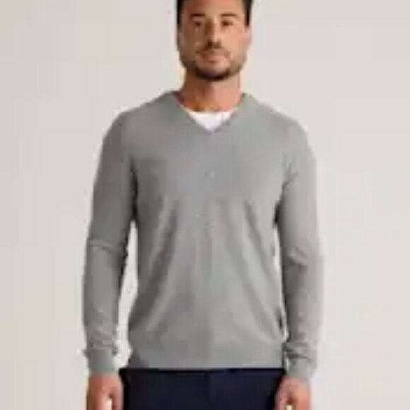 Quince Men's Mongolian Cashmere V-Neck Sweater in Heather Gray Sz M - Picture 9 of 9